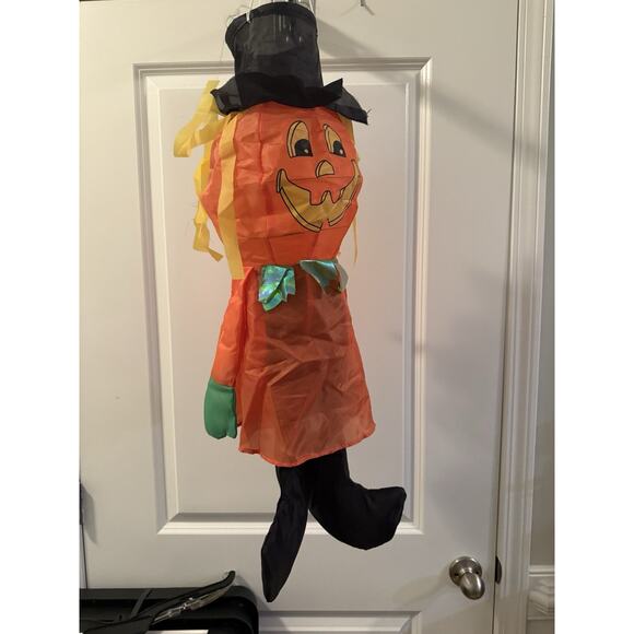 Vintage Halloween Pumpkin Man Windsock Jack-O’-Lantern Scarecrow Hanging Décor - Picture 1 of 3